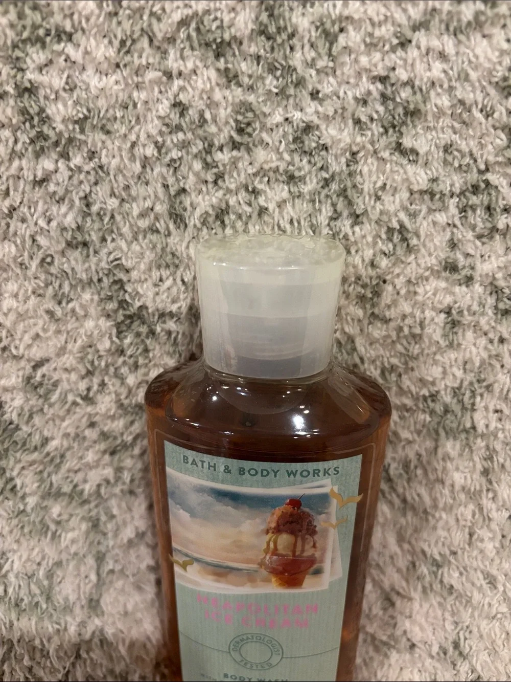 Bath & Body Works Neapolitan Ice Cream Scented Body Wash NWT 10oz